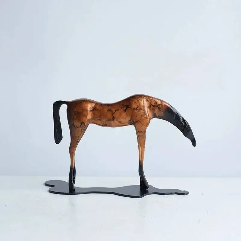 Abstract Animal Sculpture Horse Figurine Resin Handicraft Low-profile Horse Thousand-Horse-Head Decorative Figurines Home Decor