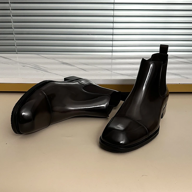 Autumn and Winter New Business Casual Men's Boots, Leather Square Head Short Boots Fashion Chelsea Boots Men's Shoes