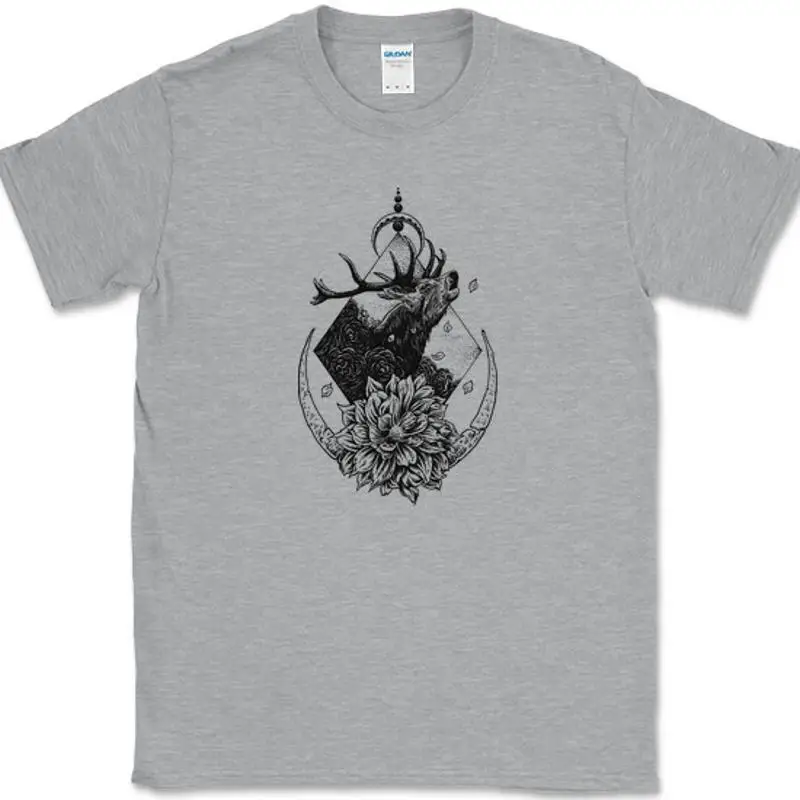 

Howling Buck T-Shirt Trendy Hunting Deer Animal Graphic Tee