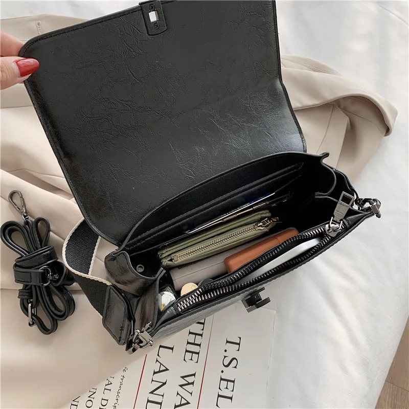 Small PU Leather Crossbody Bags For Women Classic Trend Broad strap Shoulder bags vintage Female Handbags Lady Hand Bag