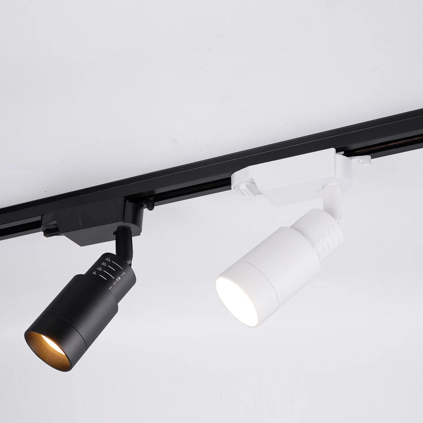 2026 Focusing Track Spotlight Small Angle Spotlight 3 ° 8 ° 15 ° 30 ° Restaurant KTV Bar Counter Light Tea Room 3W 5W 7W