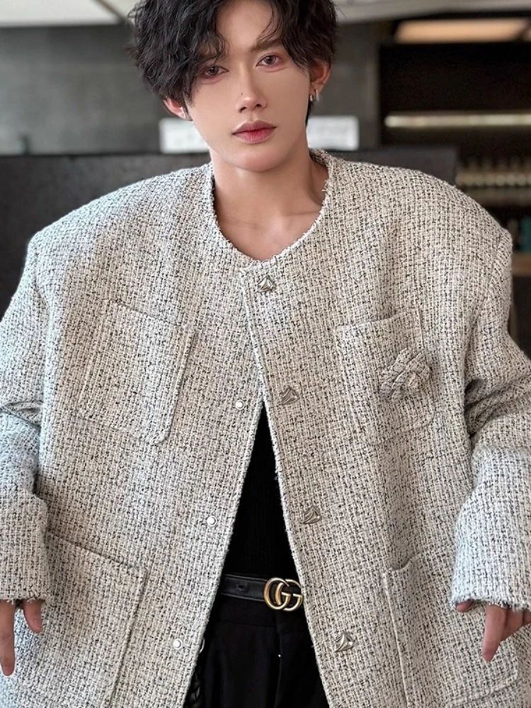 

Мужской весенне-осенний элегантный твидовый пиджак с брошью в виде розы, стильный короткий пиджак, пальто с подплечниками, модная верхняя одежда вперед