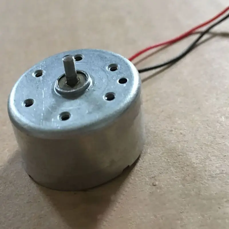 Short Shaft RF-300CA DC Motors DC 1.5V-12V Solar Motor Mute Low Pressure Electric Motor for Toy Model, Small Fan