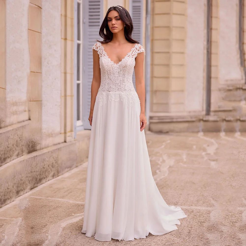 

2025 Lace Wedding Dresses Cap Sleeve Floral Appliques V Neck Elegant A-Line Brides Gown Backless Bridal Dresses Customized