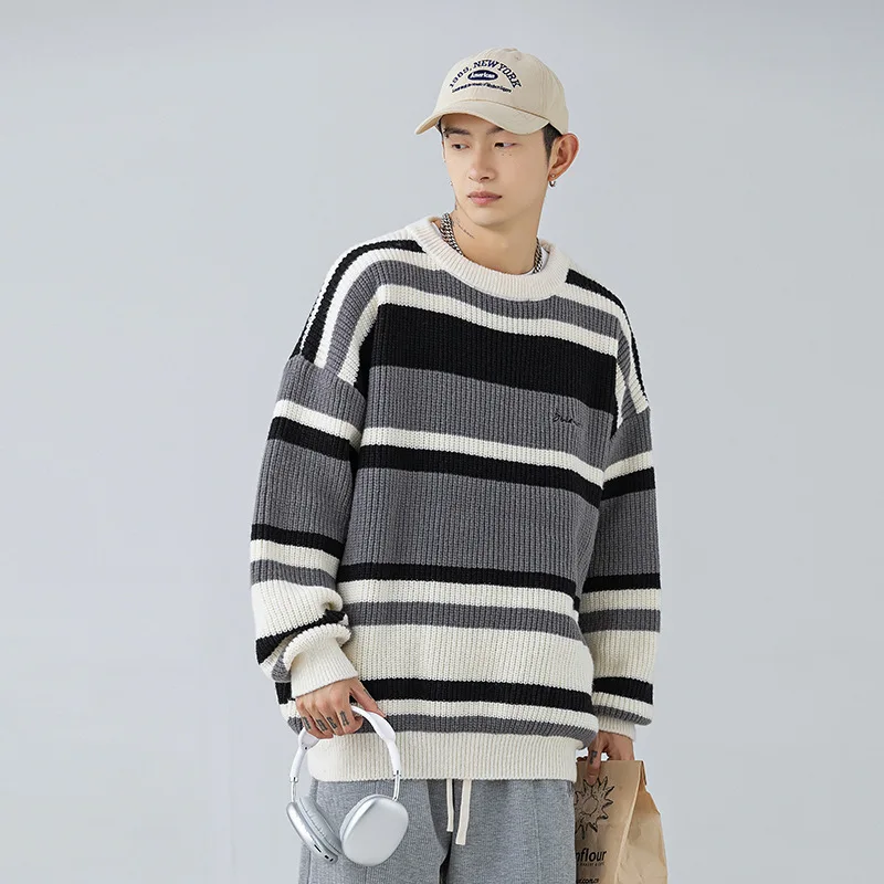 

Hanlu Men's Contrasting Striped Sweater For Men's 2024 Autumn And Winter Loose Fashion Trendy Knitwear With Thick Needles J871