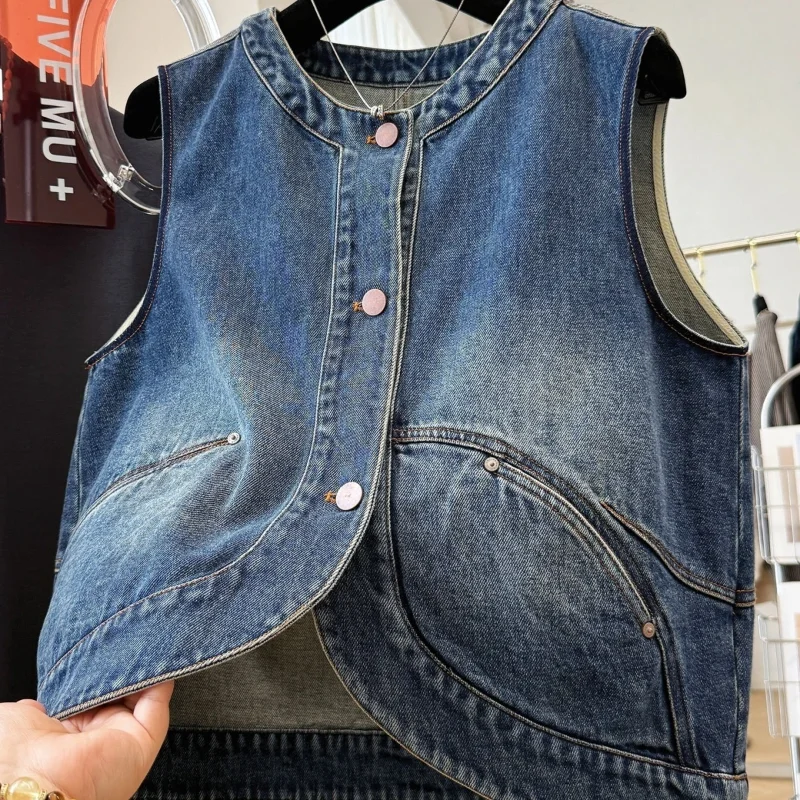 เสื้อกั๊กยีนส์ดีไซน์ย้อนยุคสไตล์ลำลองสำหรับผู้หญิง แขนกุด เหมาะสำหรับฤดูใบไม้ร่วง