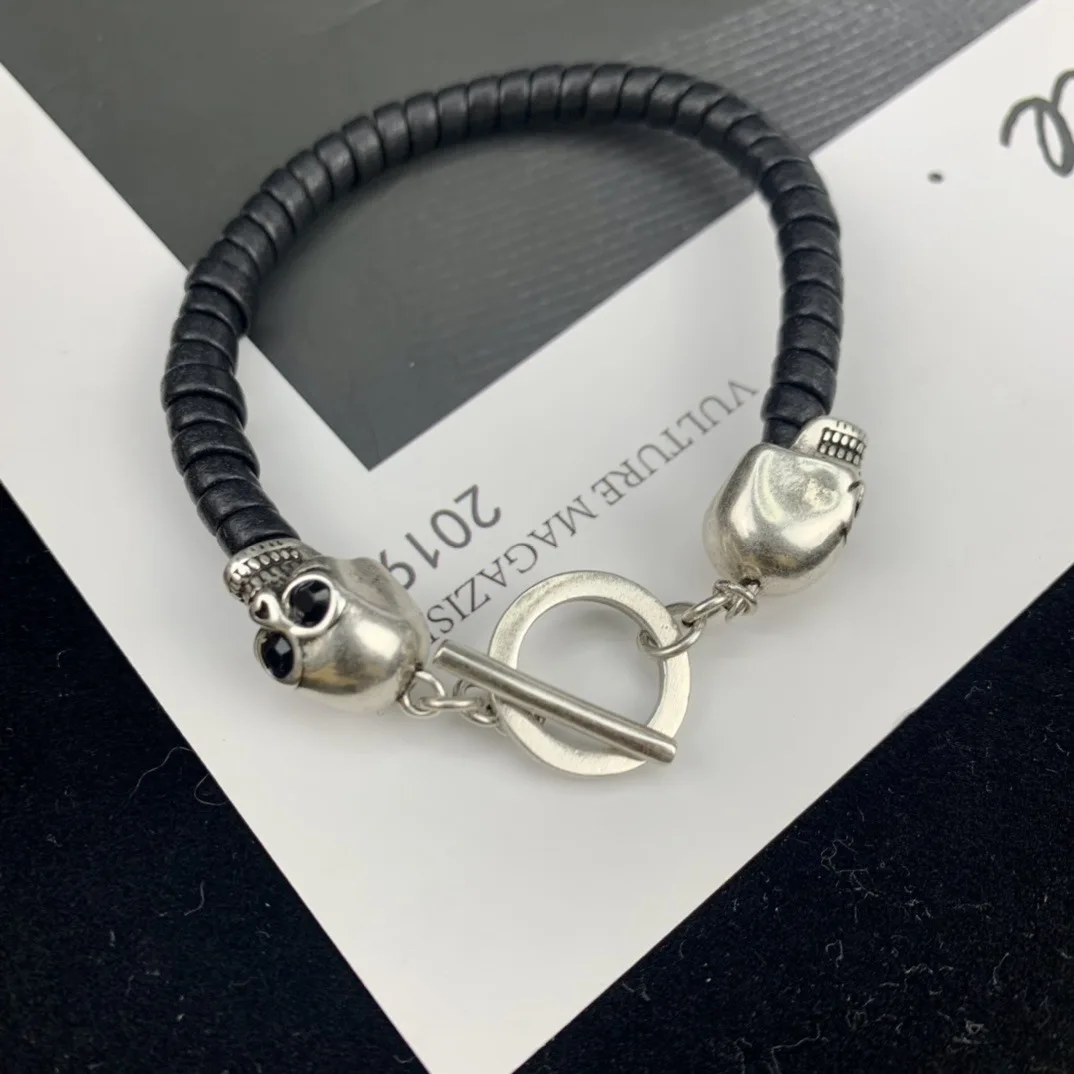 

Vintage sheepskin stainless steel skull Unisex bracelet