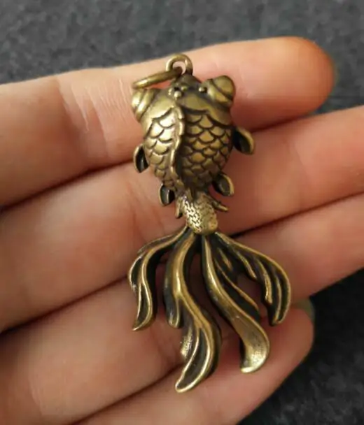 

Collection old Asian Antiques china brass goldfish small pendant