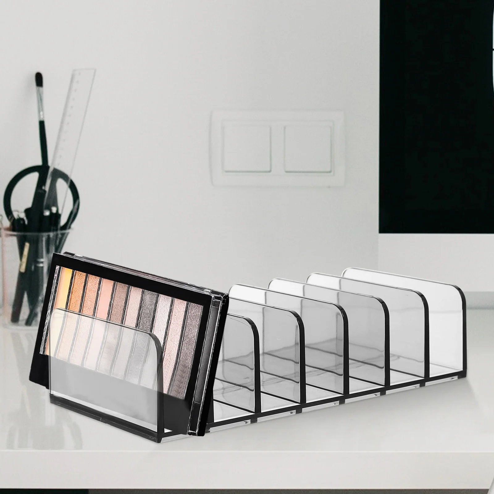 

Compartment Makeup Storage Box Premium Creative Design Desktop Organizer Rack for Cosmetics Lightweight Portable Holder