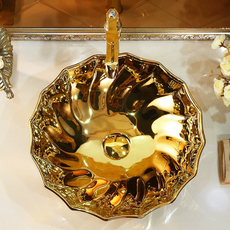 46Cm*46Cm Golden Petal-Shaped Ceramic Washbasin - an Ideal Choice for Modern Bathroom Equipment, Suitable for Changing Rooms, Vanity Tables, Public Rooms, Bathrooms, Toilets, and Rvs