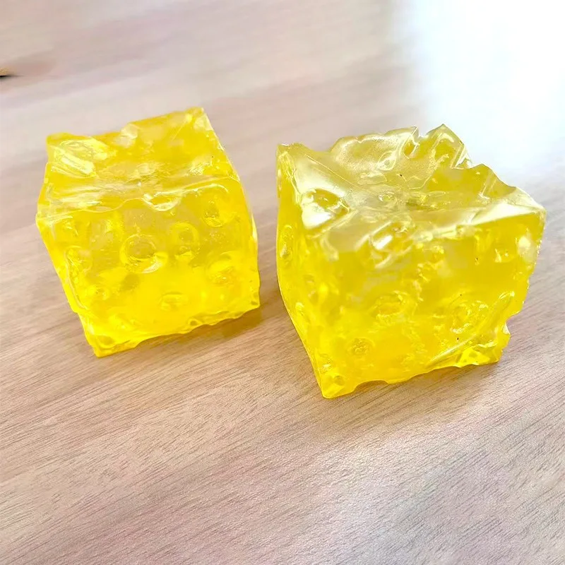 Quantity 4, Color yellow, Random style, Birthday gift for teenagers and adults on holidays