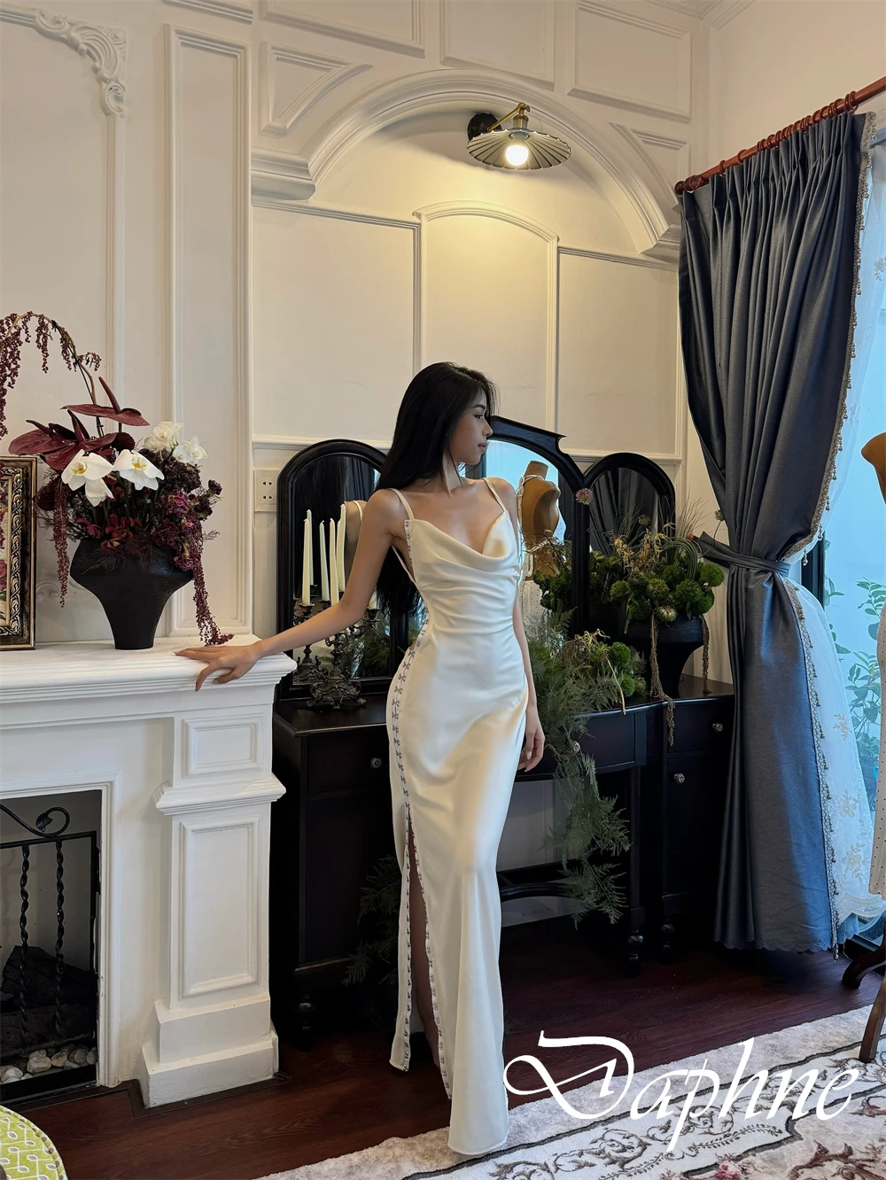 Customized Sleeveless Sexy Fashion  Evening Dress Straight Floor Length White Delicate Cocktail Dress Lace Soft  Prom Dress