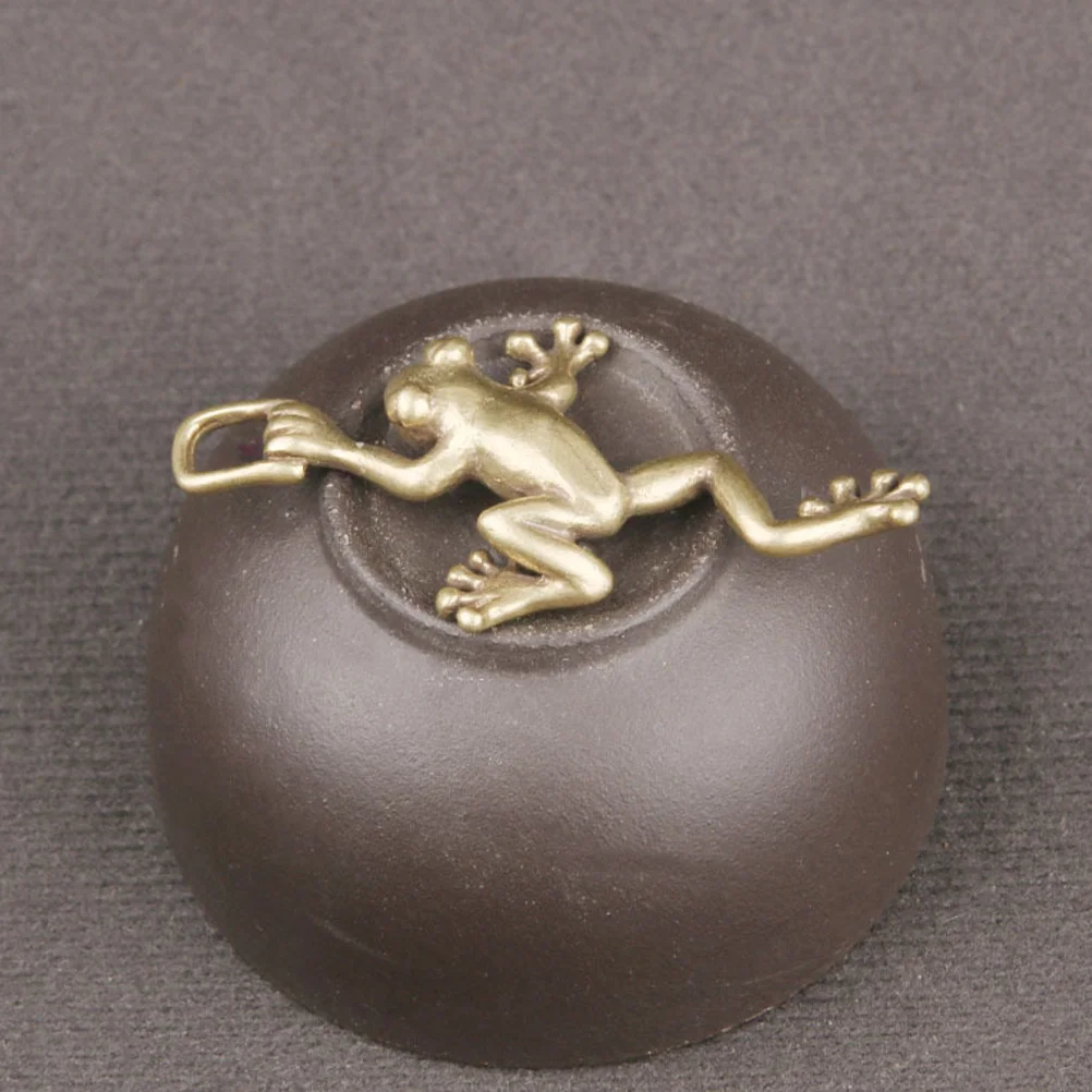 

3Pcs Vintage Frog Pendants Brass Key Ring Ornaments Small Animal Decor for Keychain DIY Projects Unique Gift Idea