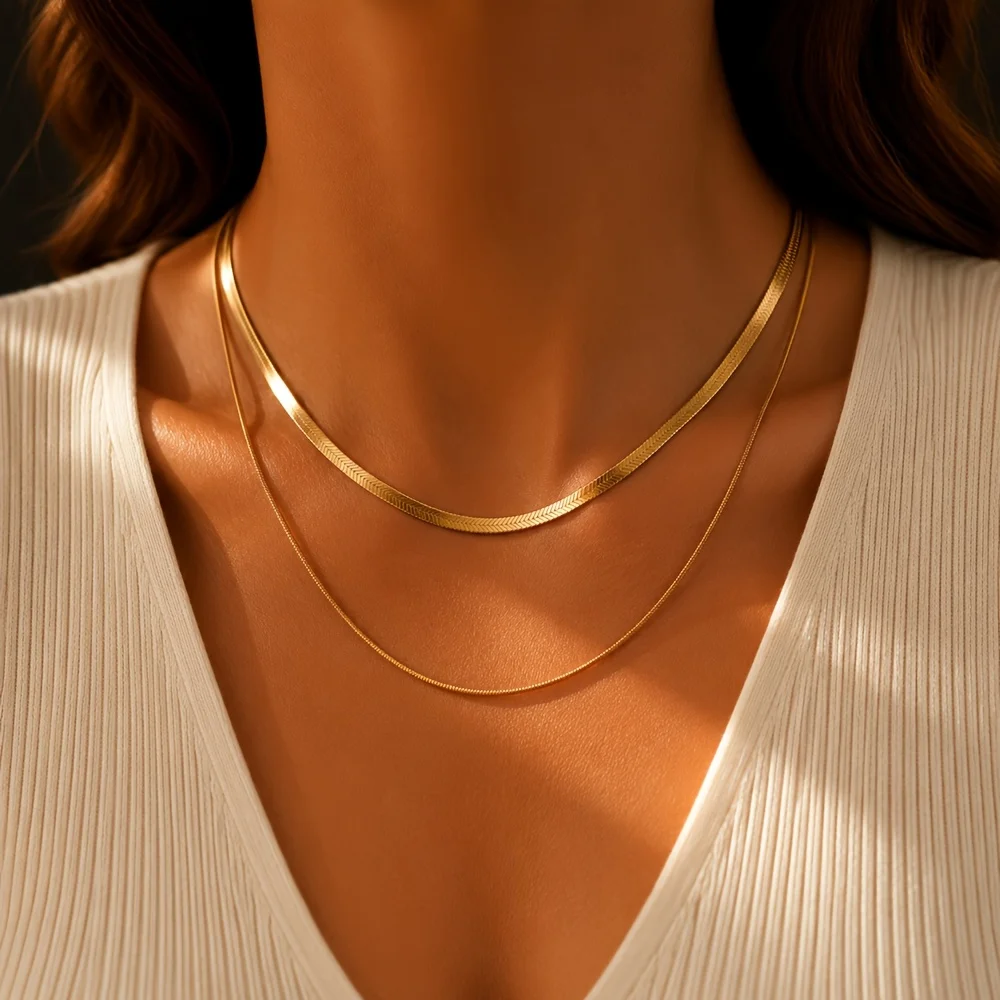 2-Piece Set of Snake Bone Chains, Simple and Stylish Casual 304L Stainless Steel Double-Layered Necklaces, Unisex, Fashionable and Elegant, Comfortable and Versatile