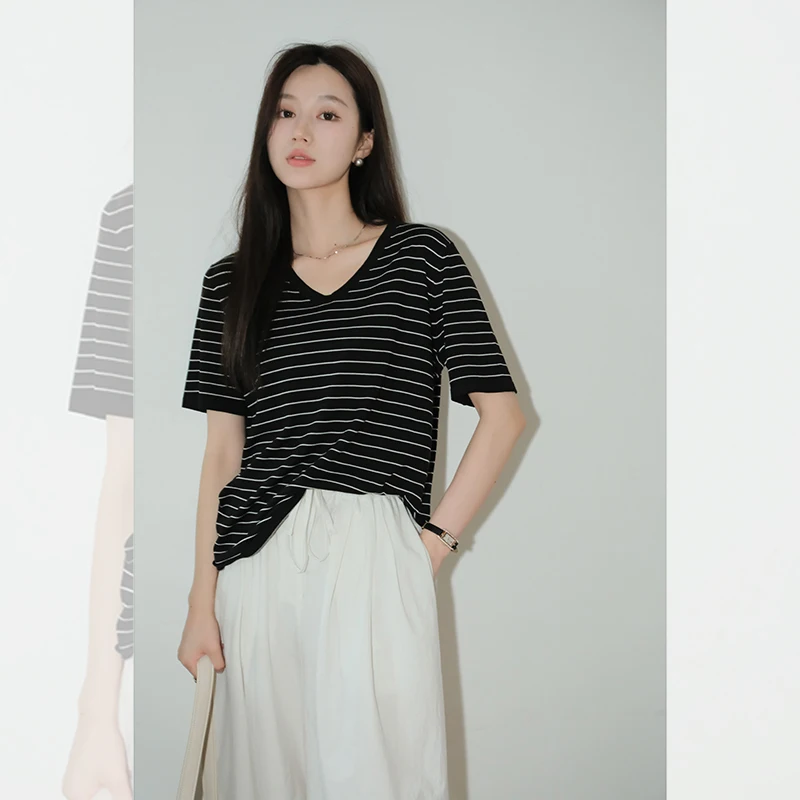 

Cool Faionable ort Sve Knitted T-irt Women's Summer New Arrival YUM STAR V-ne Classic Pattern Regular Length