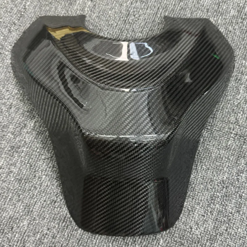 

For KAWASAKI Ninja 636 ZX6R 2013-2025 2024 ZX-6R Motorcycle Carbon Fiber Increase height Fuel Cap Shell Fuel Gasket Protector