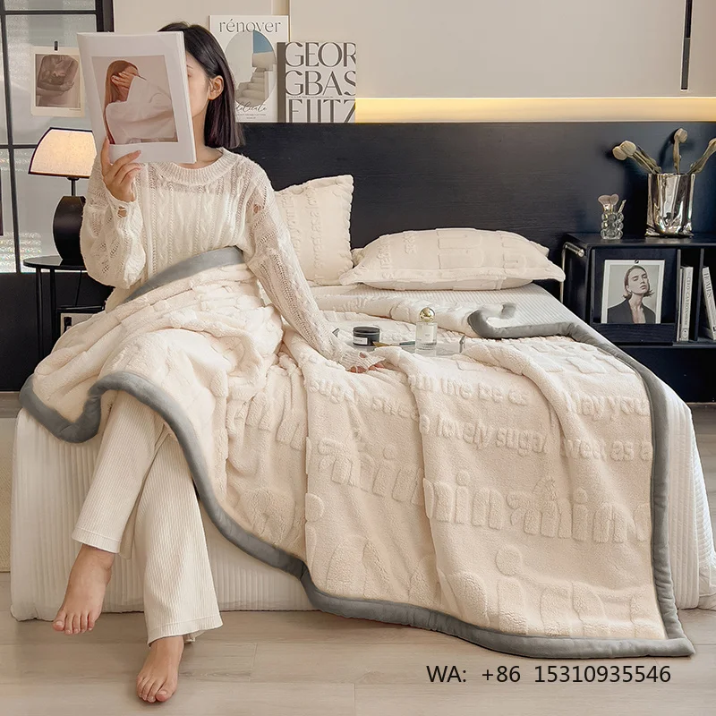 Wholesale Modern Woven Polyester 3-Piece Fleece Blanket Set All-Season Printed Portable Foldable Bedding Travel Blanket Machine