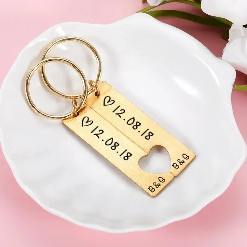 Stainless Steel Personalized Name Date Couple Keychains Anniversary Valentine's Day Gifts Key Ring Llaveros De Acero Inoxidable