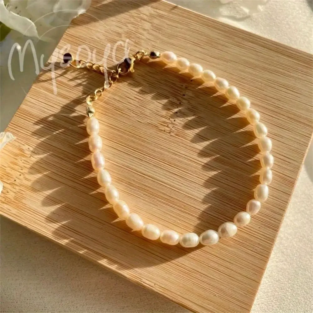 

MYSOYA White 4-5mm Rice-shaped Freshwater Pearl Bracelet Pearls Gift Box Gift for Her Wedding/Christmas/New Year/Birthday Gift