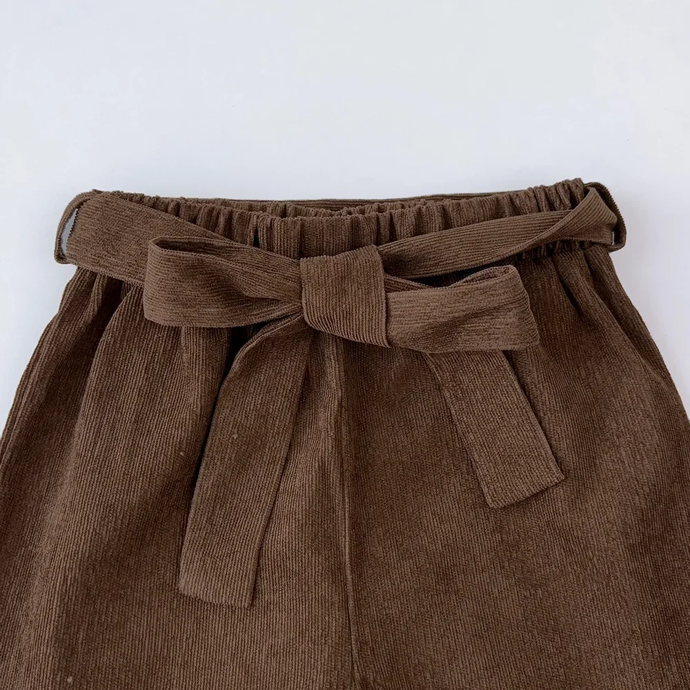 Bear Leader Zestawy dla dzieci w wieku 3-7 lat Top z długim rękawem Mushroom Edge + brązowe długie spodnie Dwuczęściowy zestaw Jesienne codzienne ubrania dla dziewczynek