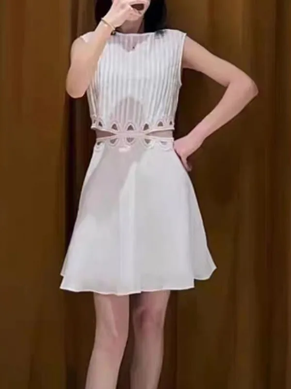 

Quali S Home Holiday Sle Faionable Hollow out Pleated Bared Waist Svel round Ne Lace Trim Dr