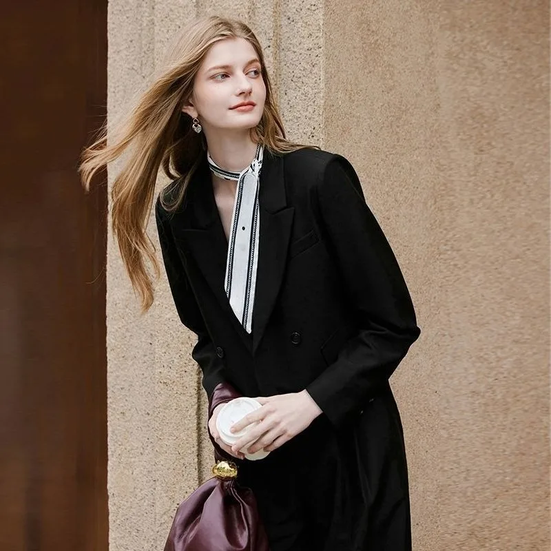 

Осень 2024, новый женский миниатюрный двубортный однотонный пиджак высокого качества, стильная минималистичная офисная одежда, элегантная роскошь