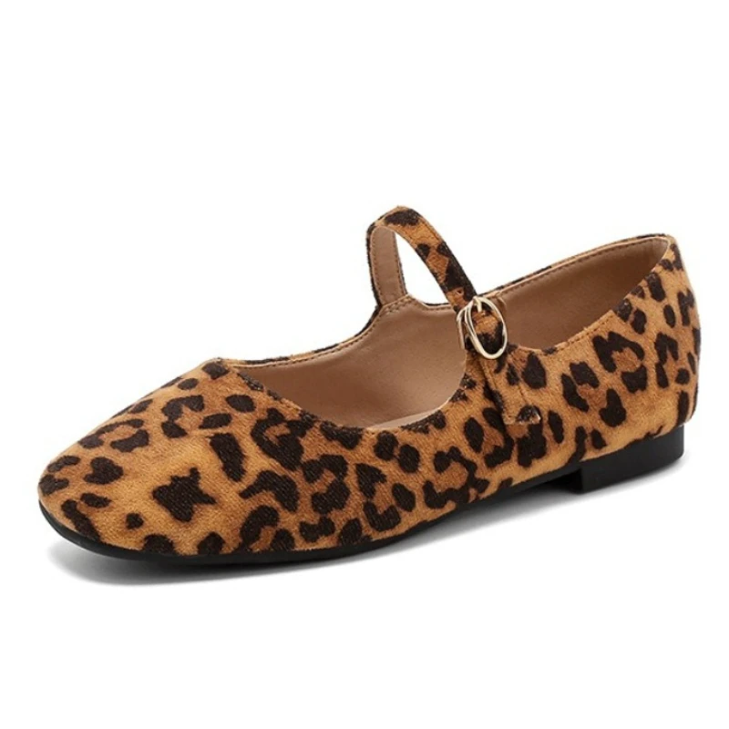 

Big Size 43 Footwear Leopard Print Women Shoes Female Designer Shallow Fashion Buckle Strap Ladies Flat With Shoes