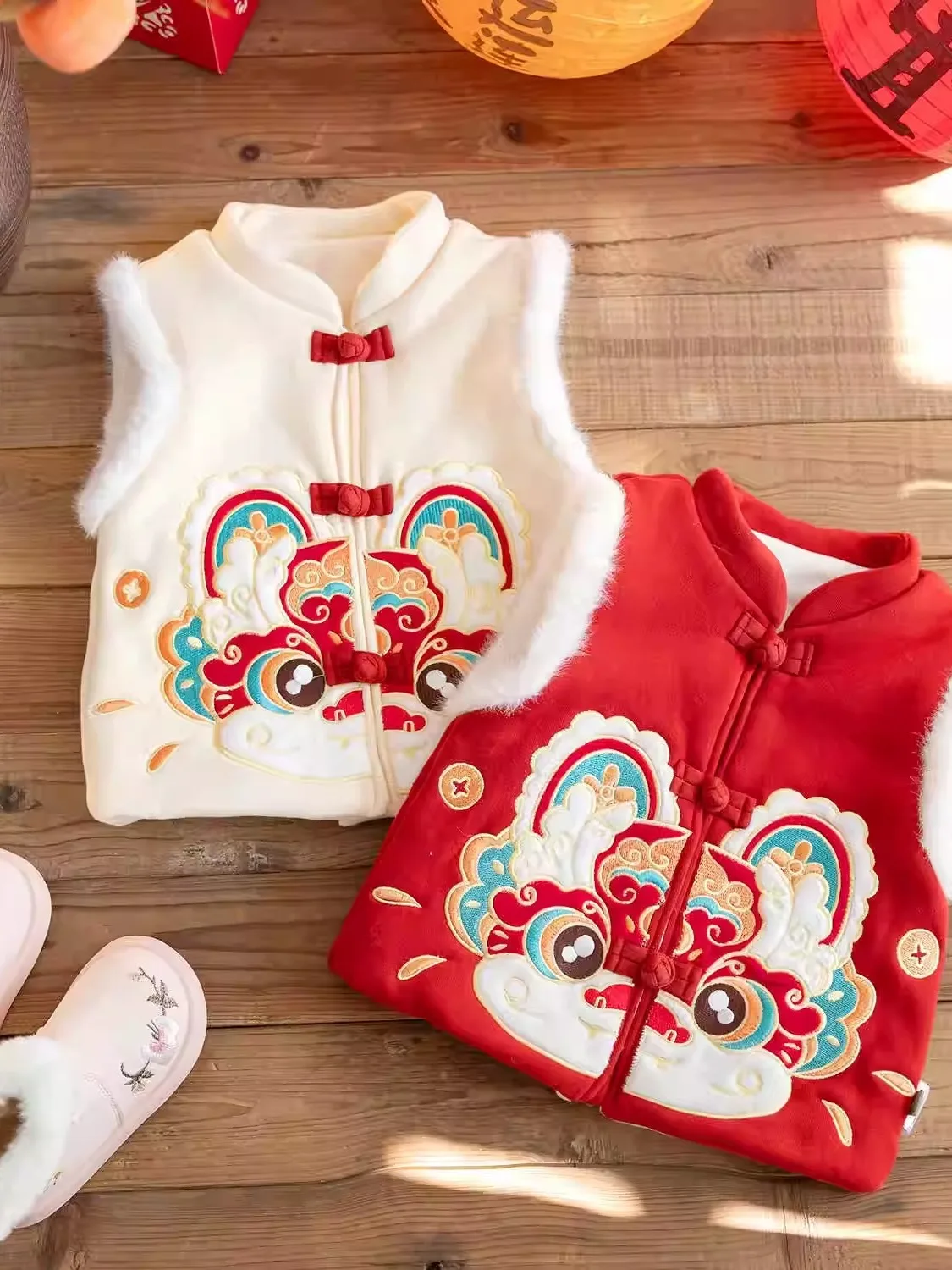 Chaleco forrado de Fce para niños, ropa cómoda y cálida para celebración de danza del león, disfraz de Año moderno, invierno, 2025