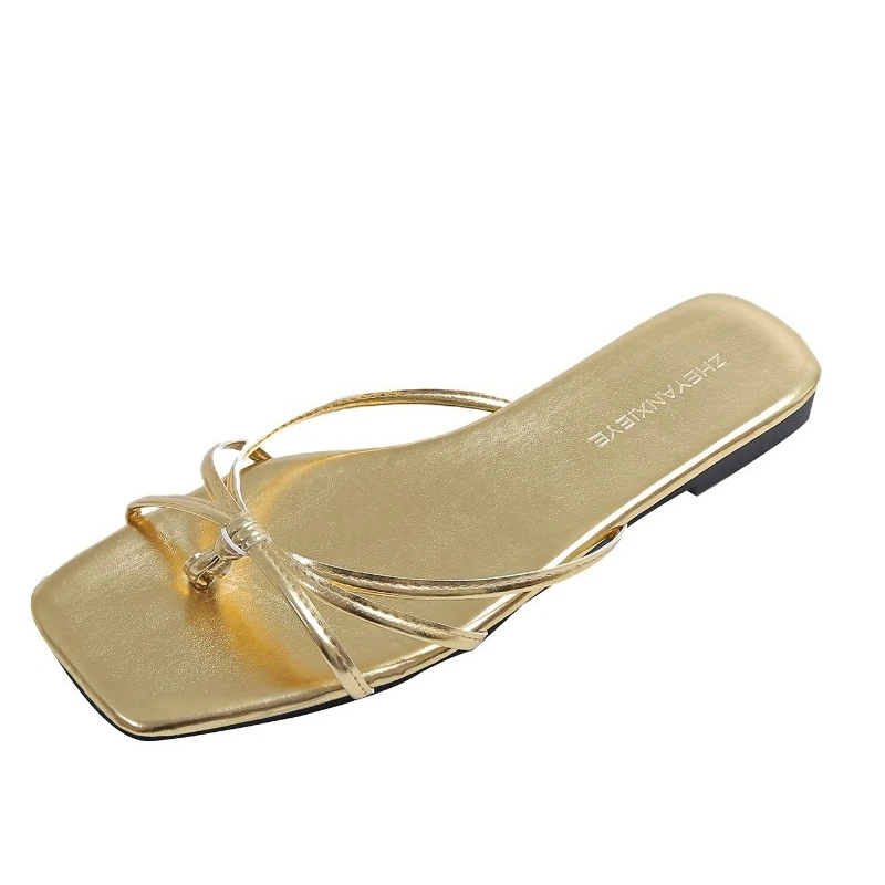 

Women's Flat Slippers 2025 Summer New Fashion Soft Bottom Beach Lightweight Women's Flip Flops Open Toe Gladiator Sandals Women