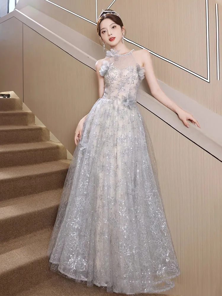 

Elegant Women's Halter Evening Dress Light Luxury Flowers Appliqued Sleeveless Beading Shinning Long A-Line Quinceanera Dress