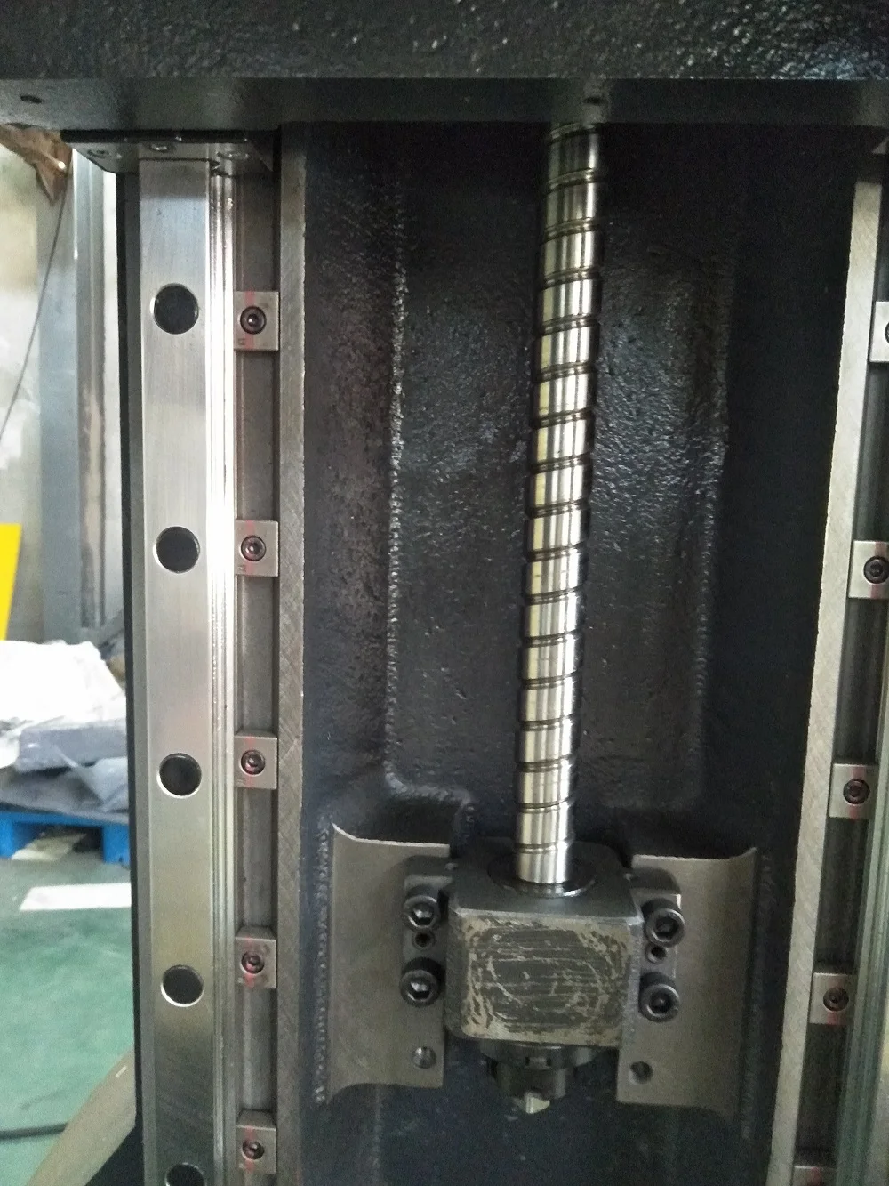 Vertical Hining Centro CNC Fresagem Torno, VMC650, 3 4 5 Axis Motor, Único Fornecido, Egito 16