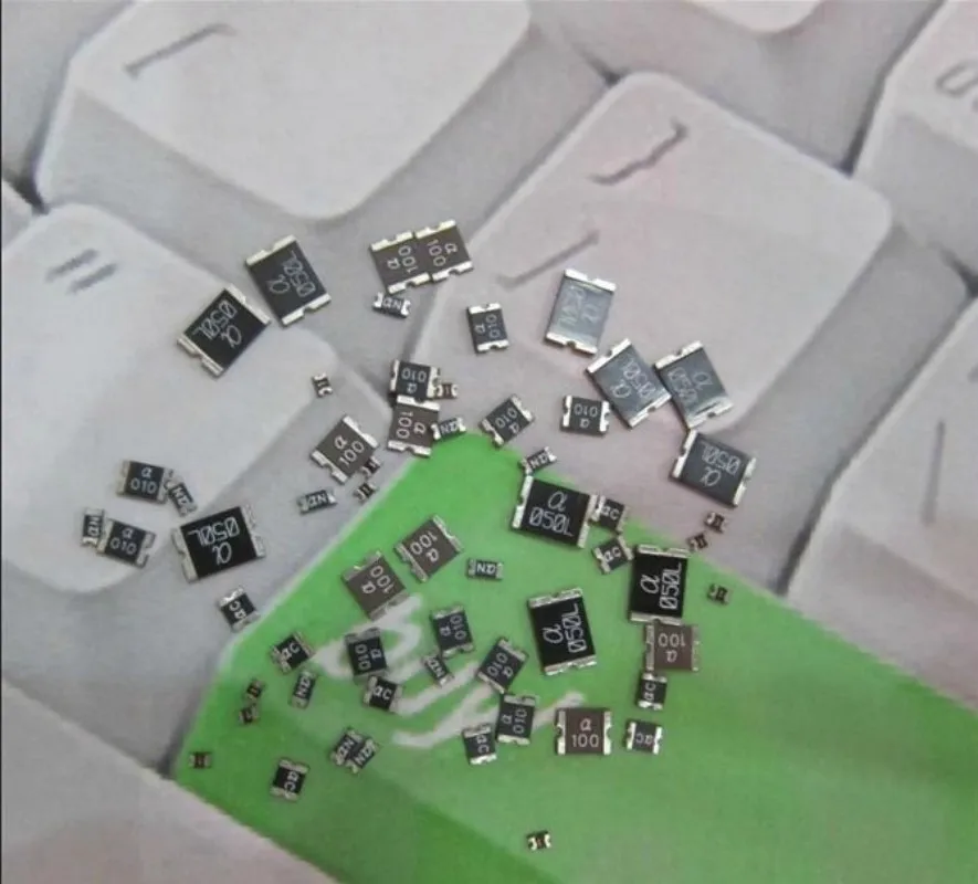 

500pcs fuse 1812 2A 24V mSMD200-24V
