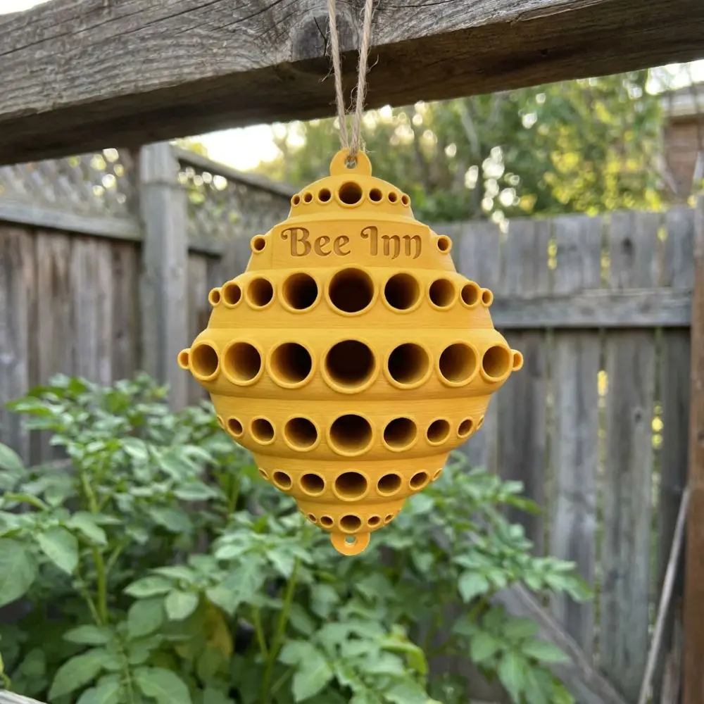3D Printed Garden Bee Insect House Wall-Mounted Bee-Hive Shaped Outdoor Bee Hotel Plastic Multi Holes Bee Habitat House