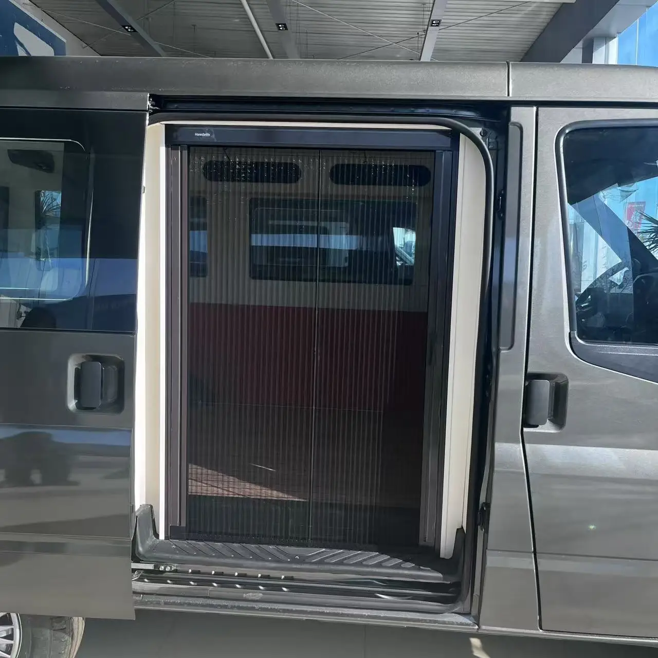 Push-pull anti-mosquito screen door, self-modified RV sliding door integrated