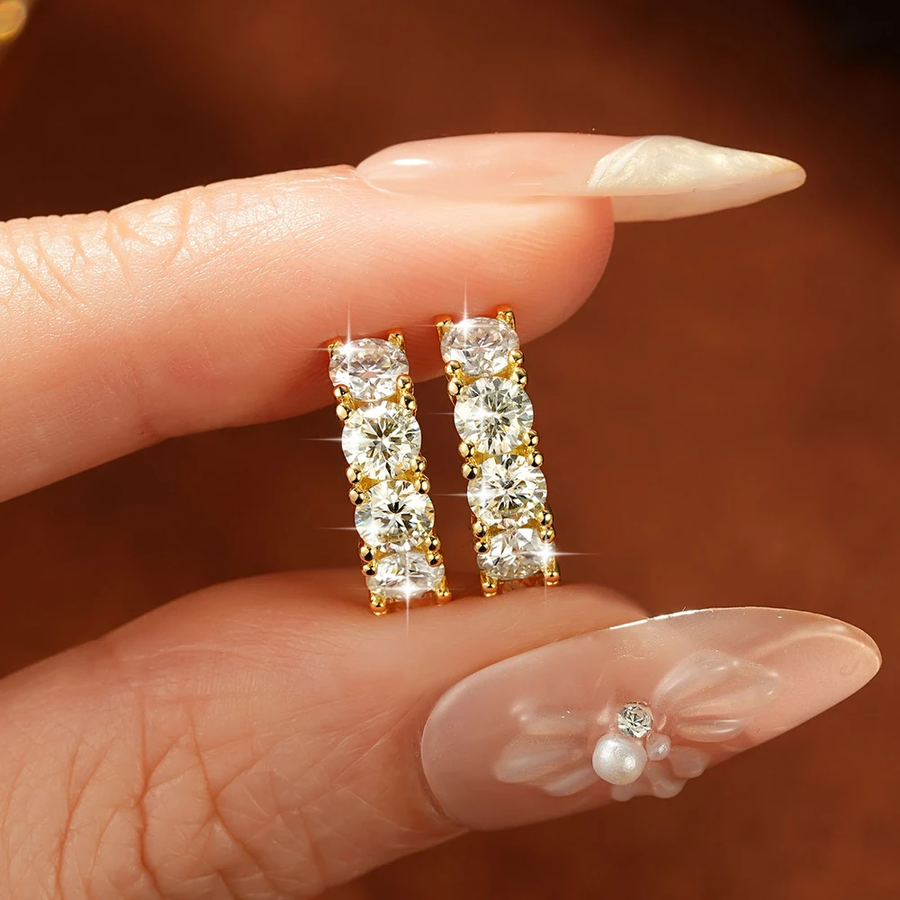 Lnkry Trendige 4MM Moissanit-Ohrringe mit Zertifikat, 14k Vergoldete Funkelnde 5-Stein-Labordiamant-Creolen für Damen, Geschenk – Detail 11