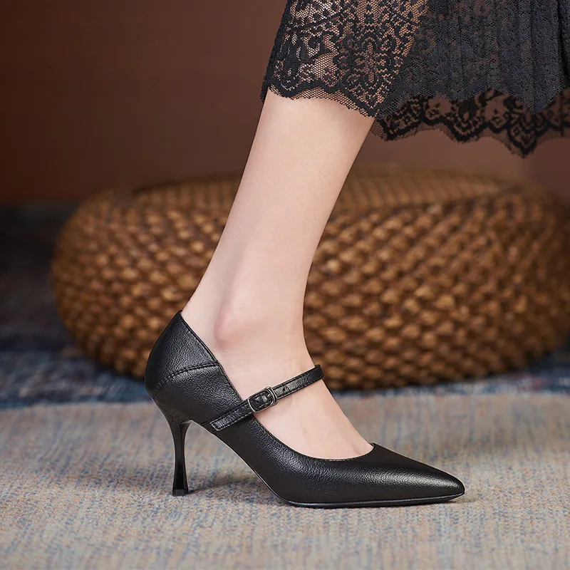 

Small Size 31-43 High Heels 3233 Women Shoes Low/black Heel Ladies Heels Pumps Stiletto