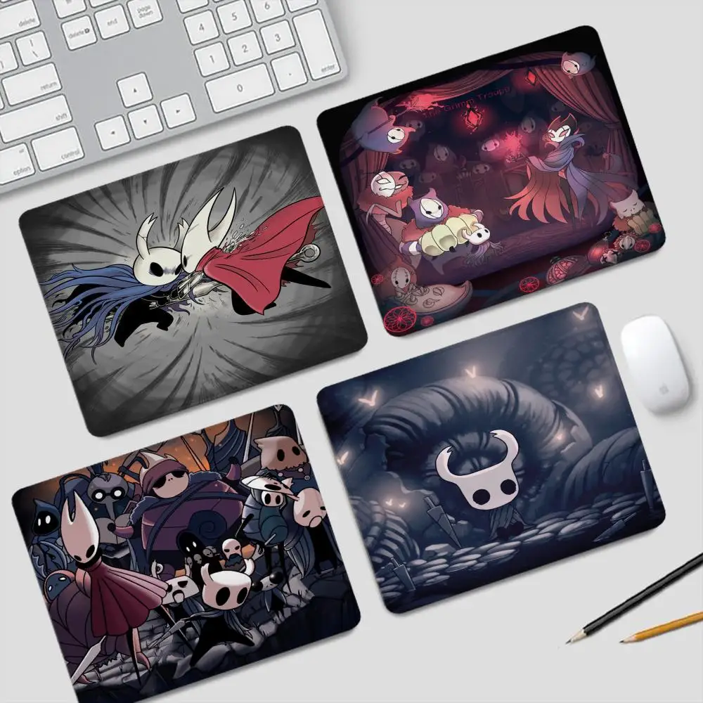 

Hollow Knight Mouse Pad Offices Accessories Gaming Small Mousepad Desk Mat Office Rug Gamer Mats Anime Gadgets Computer Mause