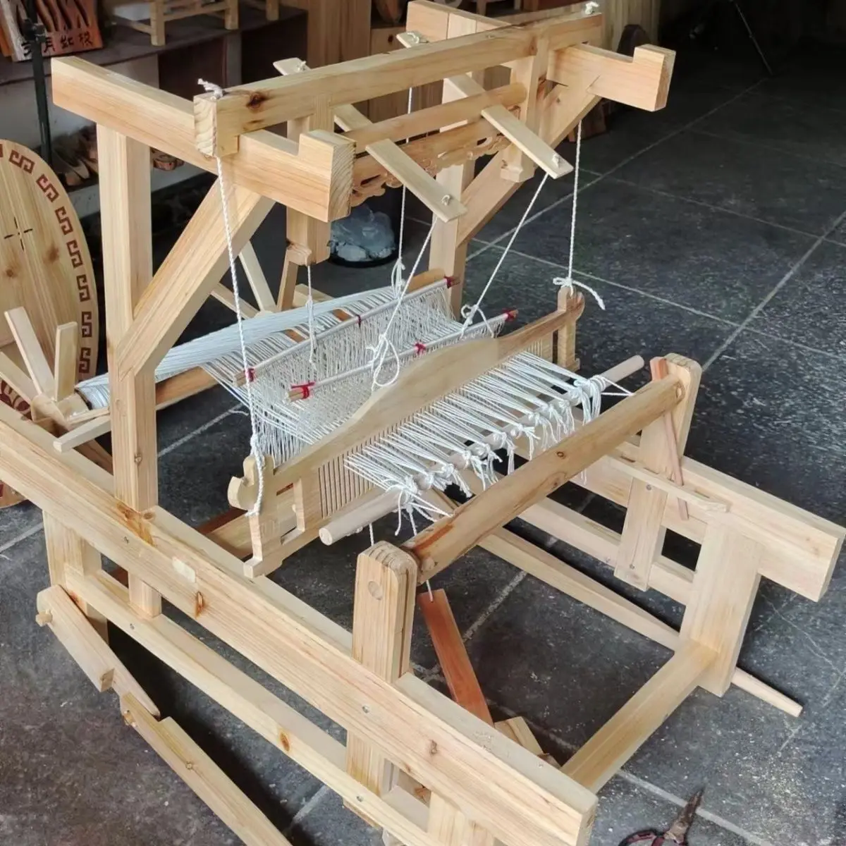 Folk customs Minority pure handmade loom Children's model 1 meter long and 60 wide
