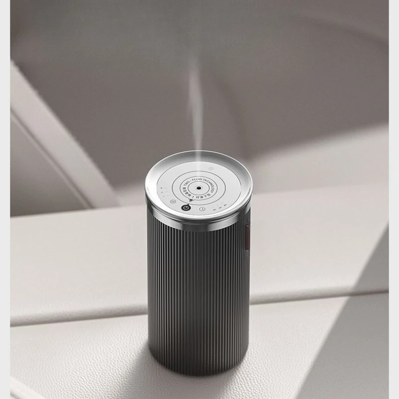 Car aromatherapy locomotive high-end automatic electronic spray atomization intelligence