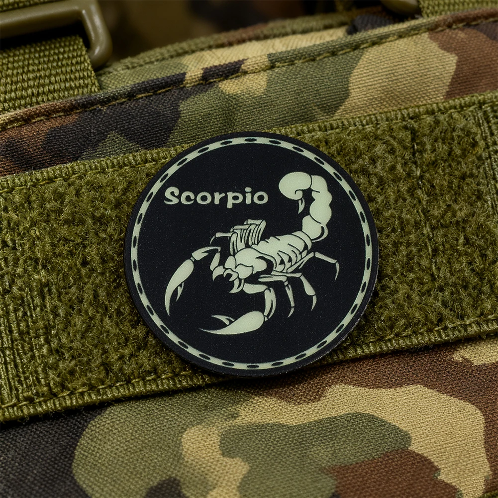 Glow in The Dark Scorpio Patch PVC Reflective Night Tactical Combat Hook Fastener Patch Biker Rider Badge Backpack Embellishment
