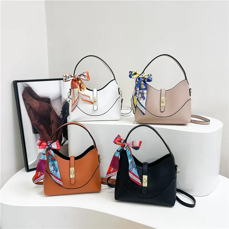 

Elegant Leather Crossbody Bag For Ladies Luxury Brand Famous Designer Popular Fashionable Tote Bag Handbag