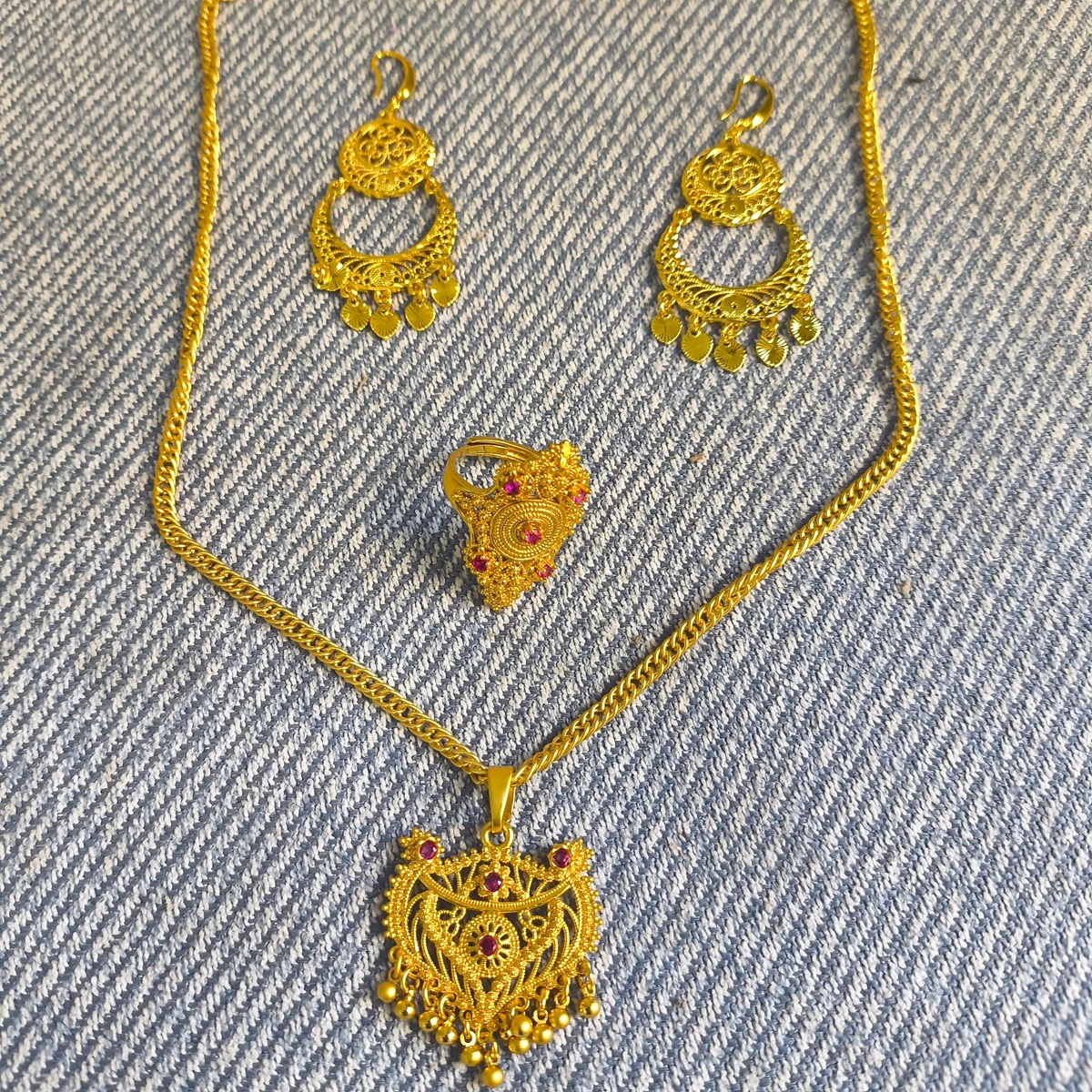 

Fashion Africa Dubai France 24K Gold Plated Customized Necklace, Earrings, Rings for Lovers' Wedding Party Jewelry Set DD10856