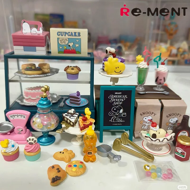 Re-Ment Snoopy's American Dessert Shop Series Blind Box Collezione di scene in miniatura Decorazione da scrivania Figura giocattolo per regalo di compleanno