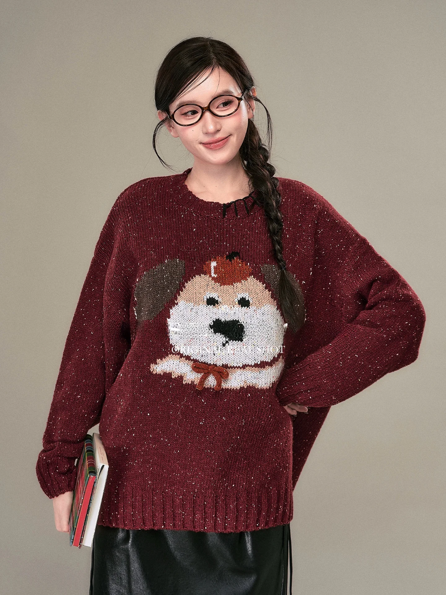 

OIOI E Cisas New Loose Fit Soft Red round Ne Knitwear Doggie Bow Tie Casual Sle Women's Online Exclusive Winter Sw...