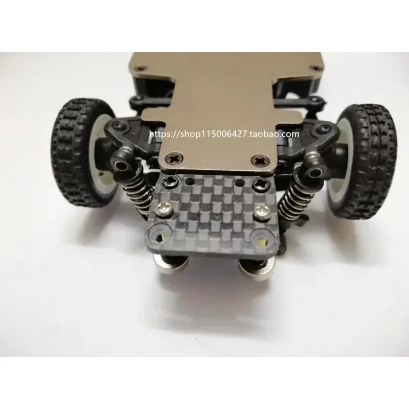 Kit colonna invisibile con regolazione dell'altezza del guscio del corpo in metallo fai-da-te per parti di aggiornamento per auto RC 1/28 Wltoys Mosquito Cart