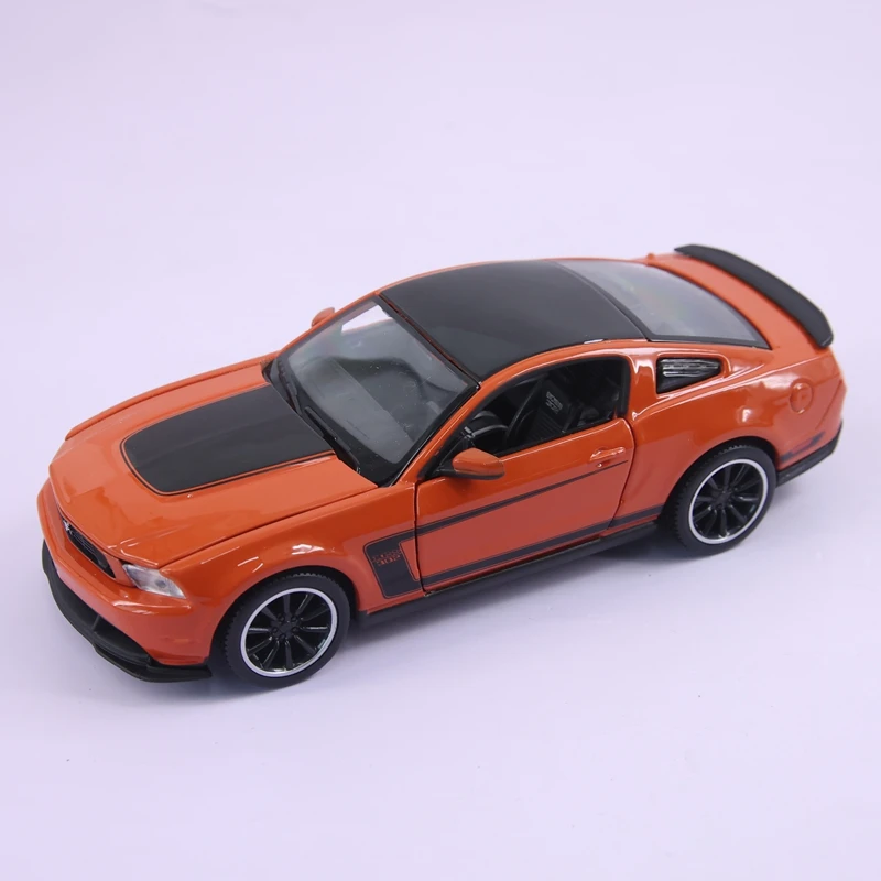 마이스토 1:24 시뮬레이션 2012 포드 와일드 보스 302 합금 자동차 모델 장식품 정적 슈퍼카 선물 도어 개폐 가능