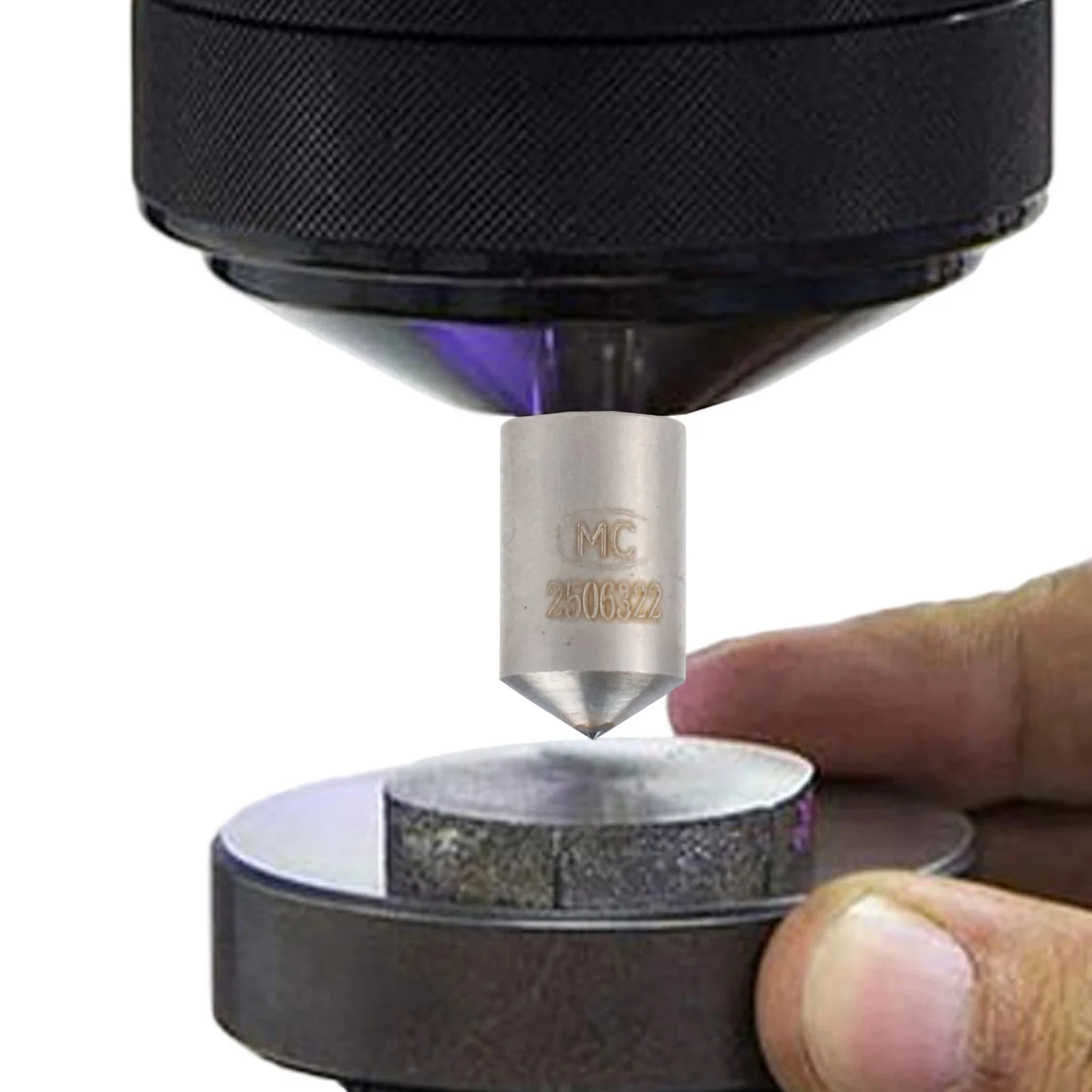 

1 шт. стальной индентор с искусственным алмазом для твердомера по Роквеллу, сферический стальной шарик HRC-3/2/1, стальной индентор