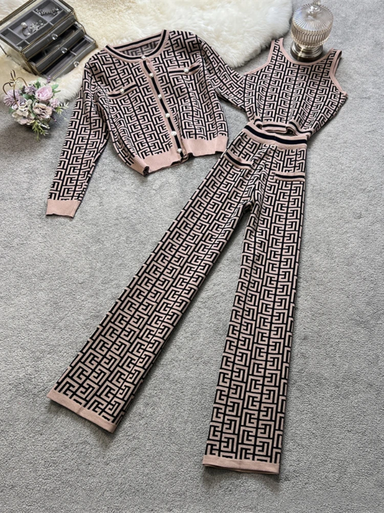 Fashion Commuter Knitted 3-Piece Set Women\'s 2024 Spring Autumn New Jacquard Cardigan Coat+Vest+High Waist Wide Leg Pants Suit