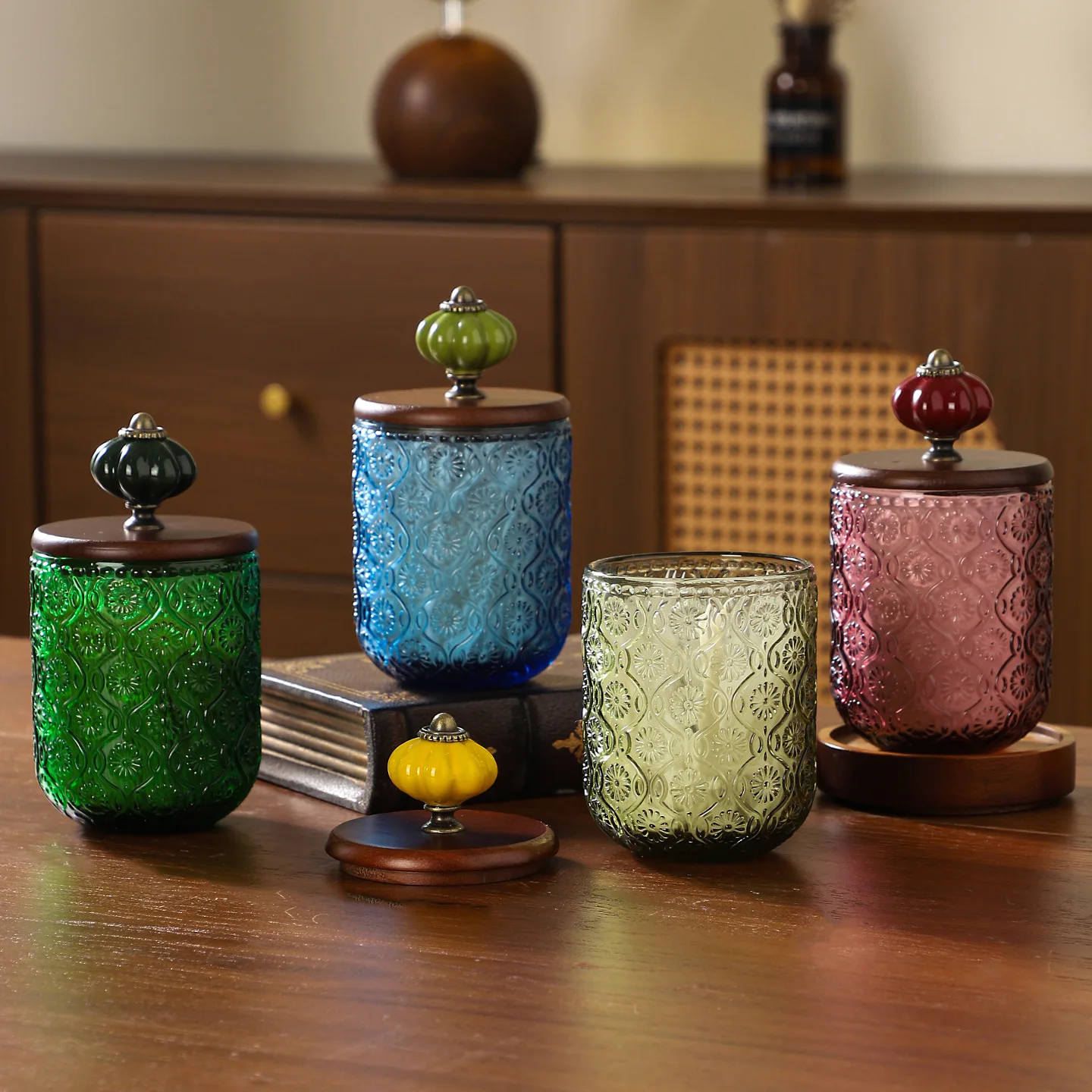 Vintage Embossed Glass Candy Jar Cotton Swab Toothpick Box Porcelain Ball Wooden Lid Glass Jar Large Capacity Storage Container