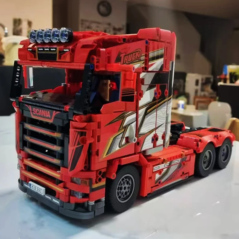 

Technical Series City Cargo Truck Building Blocks High-Tech Heavy Truck Tractor Model Bricks Toys For Kid Xmas Gift MOC